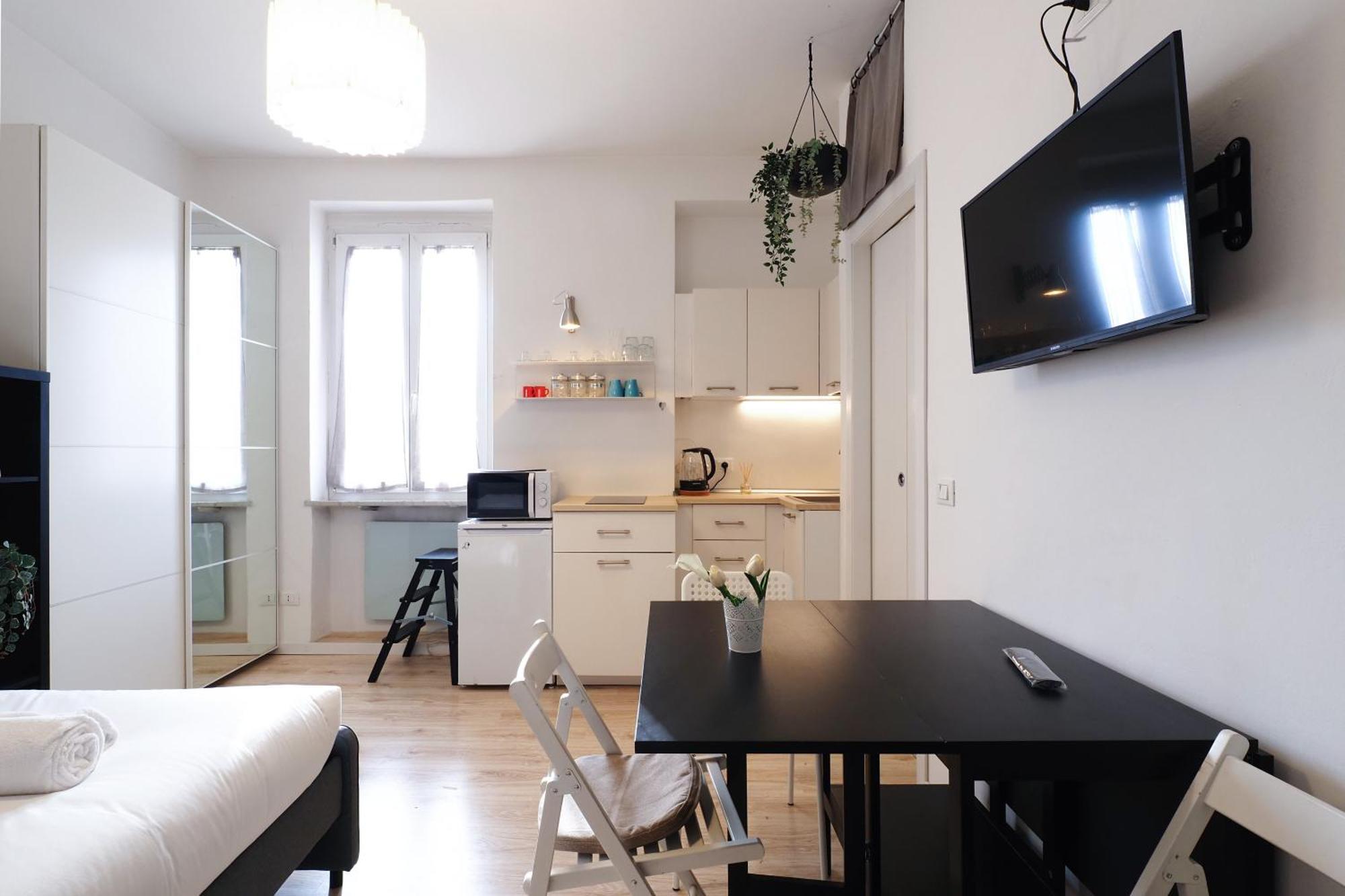 Apartament Primopiano - Meda 51 Mediolan Zewnętrze zdjęcie
